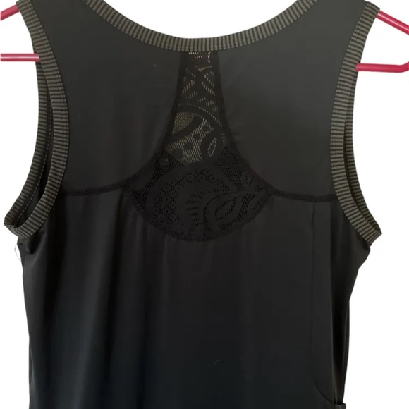 Merrell athletic dress - Picture 2 of 4